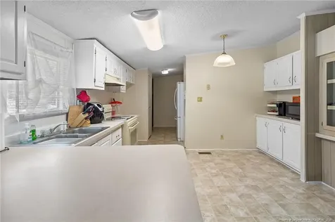 1701 O'bannon Drive Raeford NC 28376