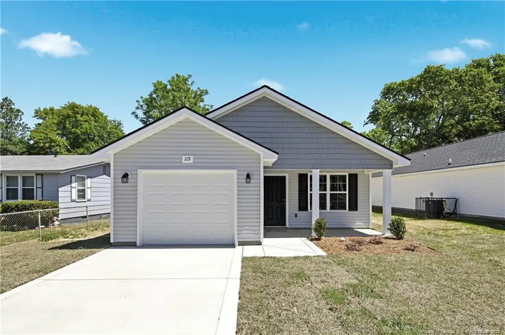 219 S Fifth Street Spring Lake NC 28390