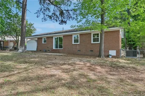 818 Rock Spring Road Fayetteville NC 28314