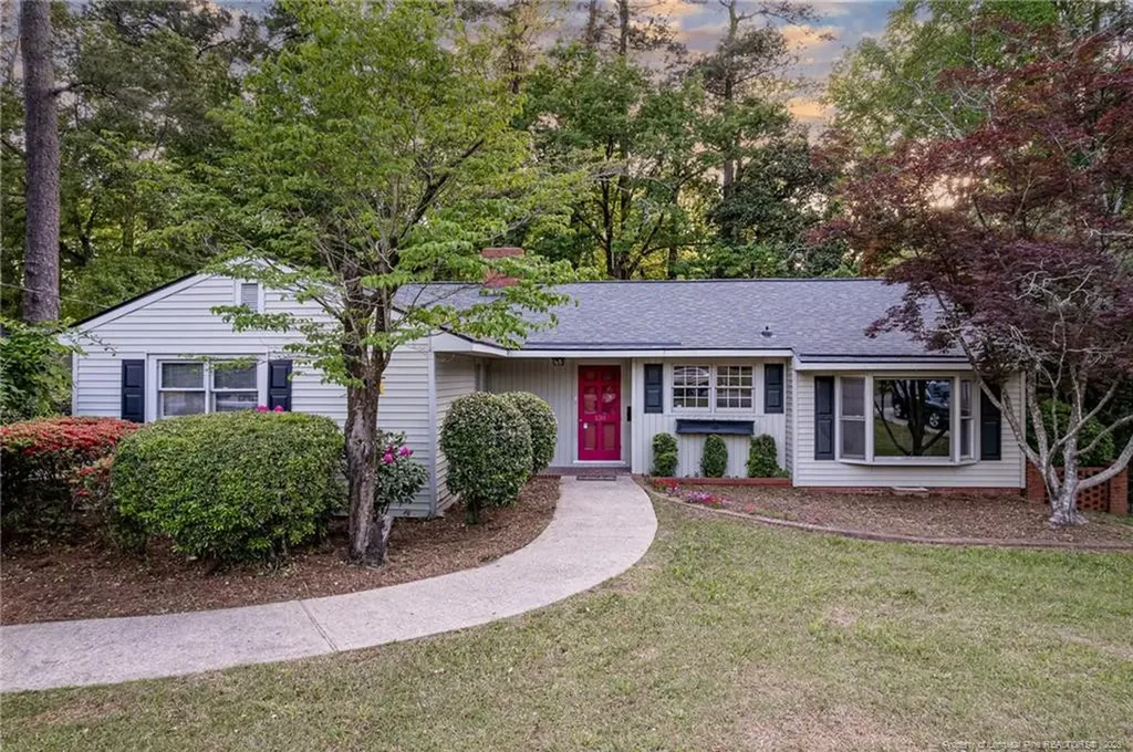 130 S Churchill Drive Fayetteville NC 28303