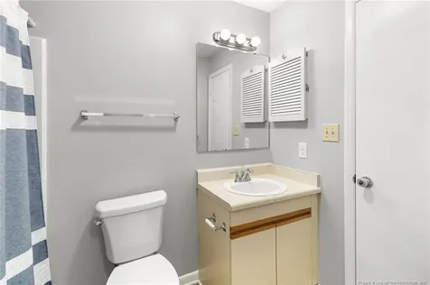 663 Bartons Landing Place Fayetteville NC 28314