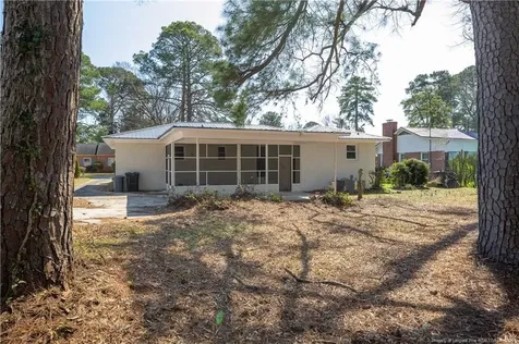411 Lafayette Street Clinton NC 28328