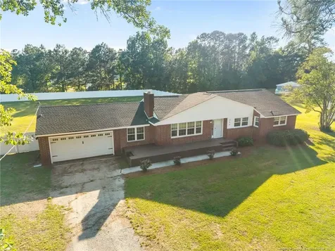 309 Cornith Road Pembroke NC 28372