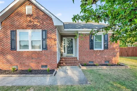 805 Windingwood Place Hope Mills NC 28348