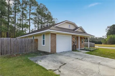 3300 Red Fox Road Spring Lake NC 28390