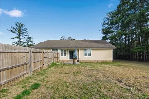 3300 Red Fox Road Spring Lake NC 28390