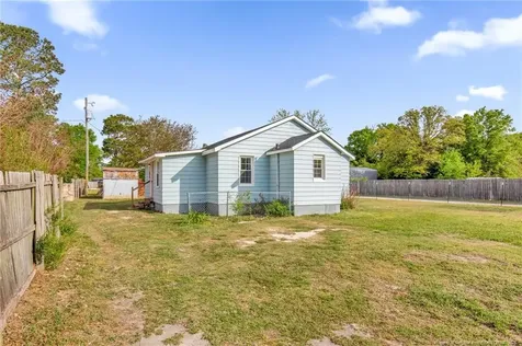5128 Church Street Hope Mills NC 28348