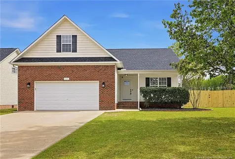 4461 Home Stakes Drive Parkton NC 28371