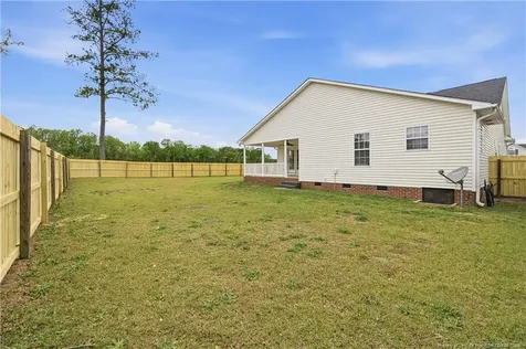 4461 Home Stakes Drive Parkton NC 28371