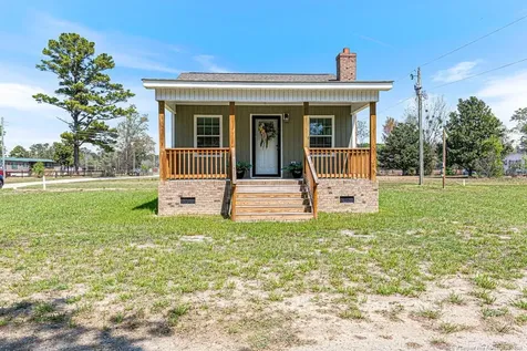 1075 Pine Street Pembroke NC 28372