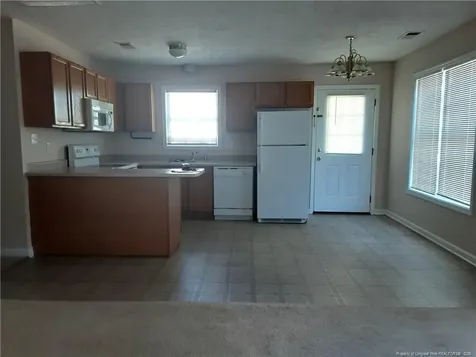 170 A & B Eulon Loop Raeford NC 28376