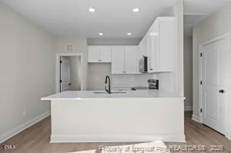206 S Wall Street Benson NC 27504