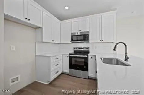 206 S Wall Street Benson NC 27504