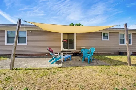 3238 Glenmore Drive Hope Mills NC 28348