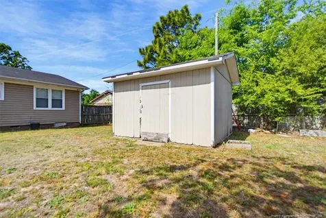 3238 Glenmore Drive Hope Mills NC 28348