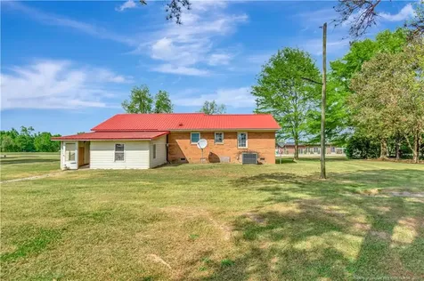 4542 Nc Hwy 904 Highway Fairmont NC 28340