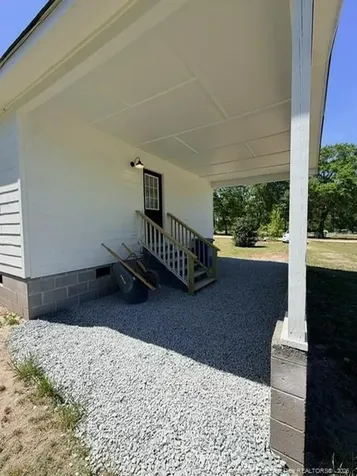 250 Trappers Run Lane Clinton NC 28328