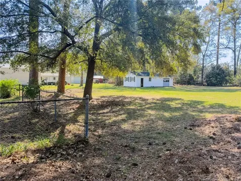 598 Forest Road Lumberton NC 28358