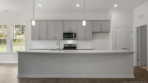 828 Fernwind Circle Aberdeen NC 28315