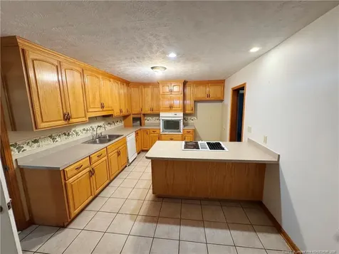 5529 Old Lowery Road Shannon NC 28386