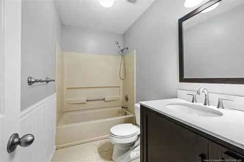 1205 Crossbend Court Fayetteville NC 28314