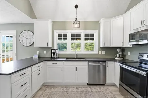4539 Rustic Haven Drive Fayetteville NC 28311
