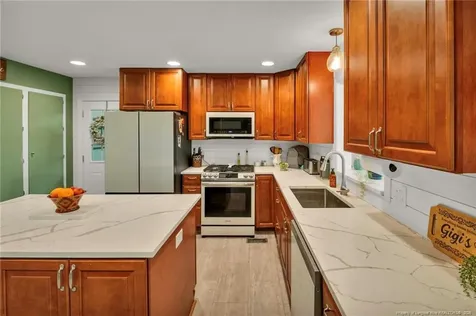 3122 Sandwedge Sanford NC 27332
