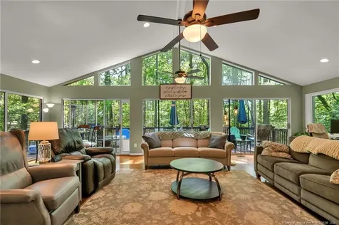 3122 Sandwedge Sanford NC 27332