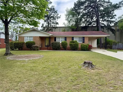2616 Phoenician Drive Fayetteville NC 28306
