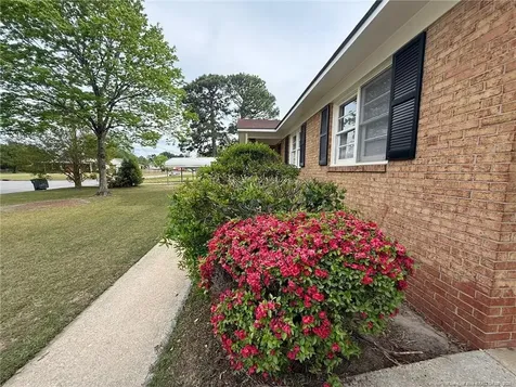 2616 Phoenician Drive Fayetteville NC 28306