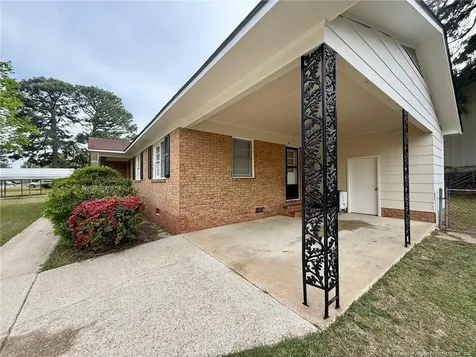2616 Phoenician Drive Fayetteville NC 28306