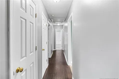 102 Barrington Court Maple Hill NC 28454