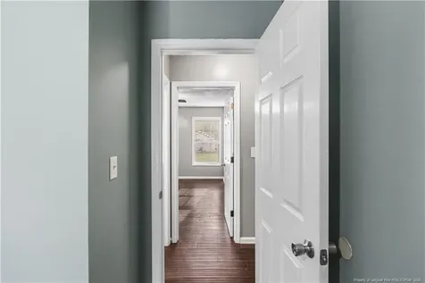 102 Barrington Court Maple Hill NC 28454
