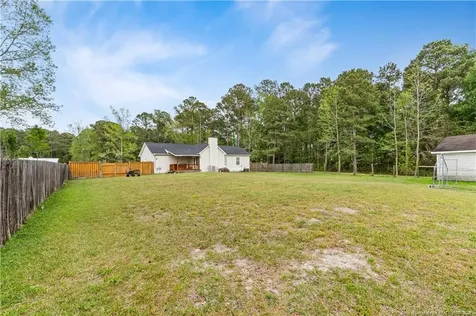 102 Barrington Court Maple Hill NC 28454