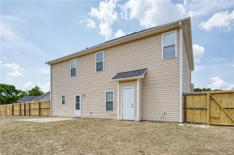 2237 Sir Michael Drive Hope Mills NC 28348