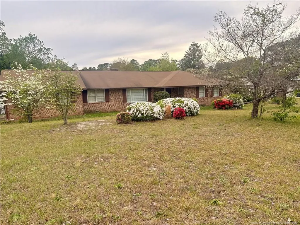 1544 Paisley Avenue Fayetteville NC 28304