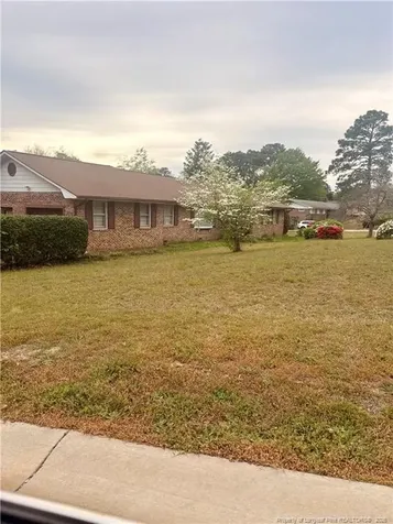 1544 Paisley Avenue Fayetteville NC 28304