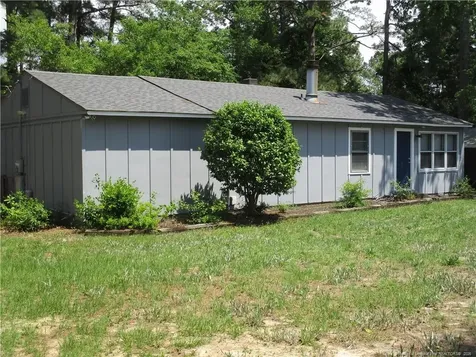 2123 Pigeon River Road Fayetteville NC 28306