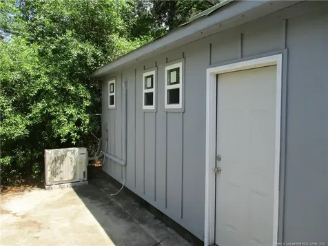 2123 Pigeon River Road Fayetteville NC 28306