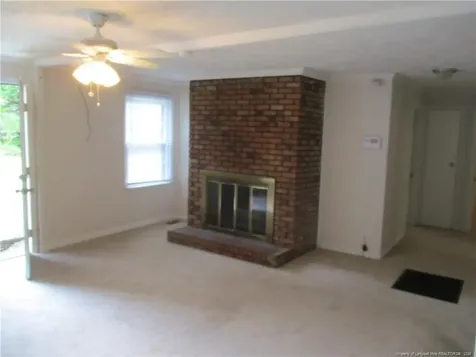 2123 Pigeon River Road Fayetteville NC 28306