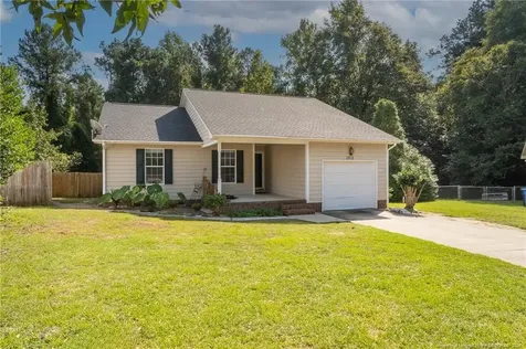 2912 Iveystone Court Fayetteville NC 28301