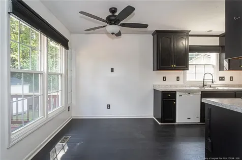2912 Iveystone Court Fayetteville NC 28301
