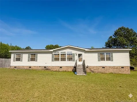 29 Character Court Bunnlevel NC 28323