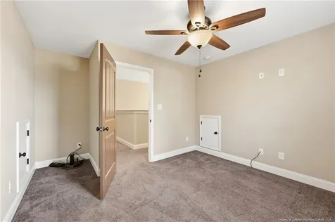 206 Leland Lane Raeford NC 28376