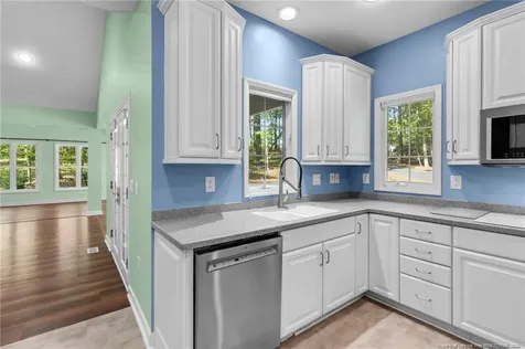 104 Greenside Lane Sanford NC 27332