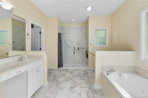 104 Greenside Lane Sanford NC 27332
