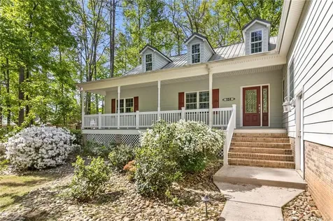 104 Greenside Lane Sanford NC 27332