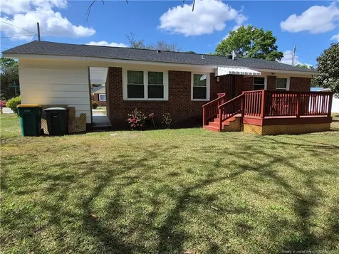 103 Robeson Street Lumberton NC 28358
