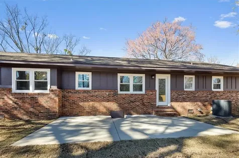 716 Dowfield Drive Fayetteville NC 28311