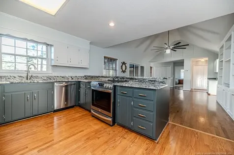 1905 Wedgewood Drive Sanford NC 27332